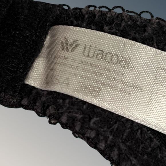 Plus Size Wacoal Full Coverage Black Bra Size 36B - Picture 3 of 5